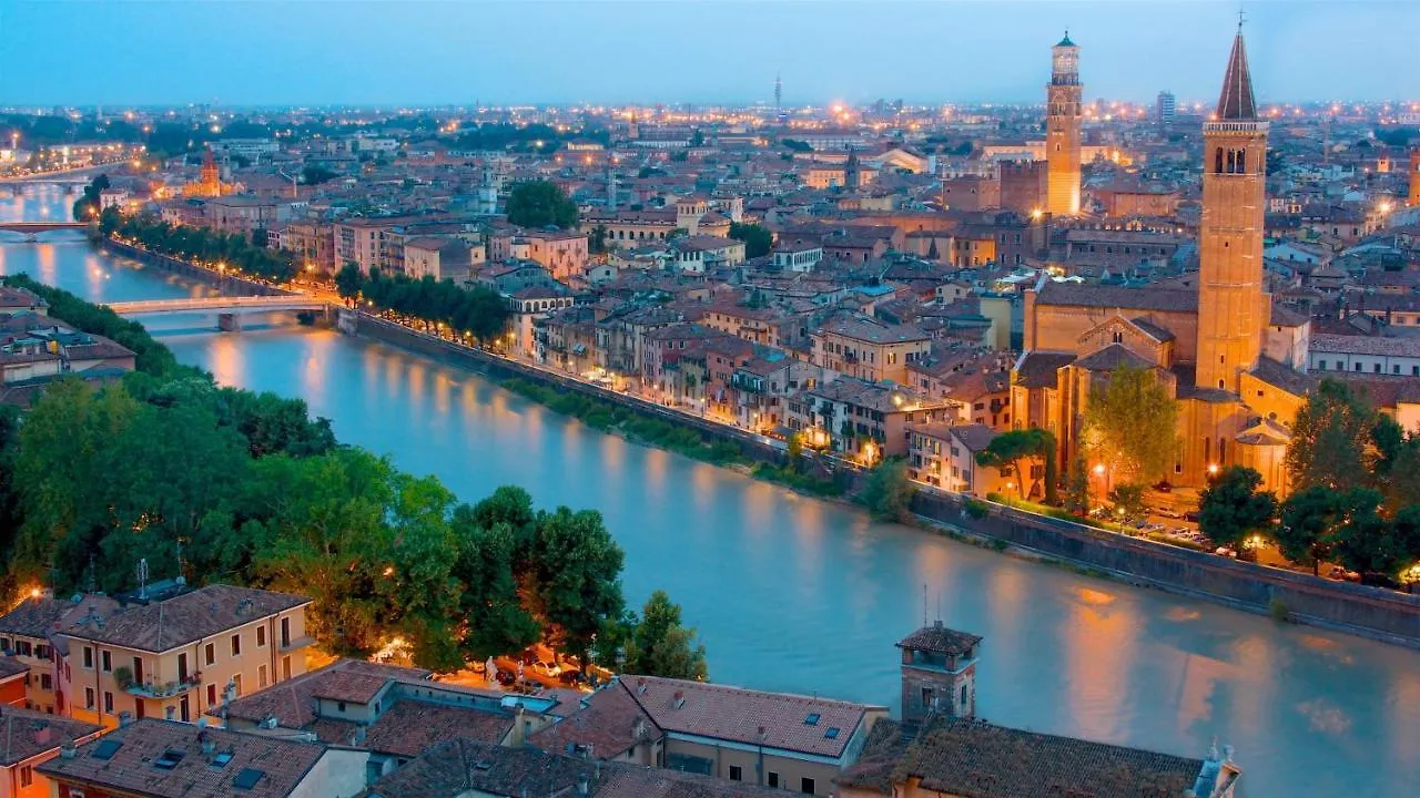 Residenza Principe Amedeo City Center Free Parking Verona 0*,  Italy
